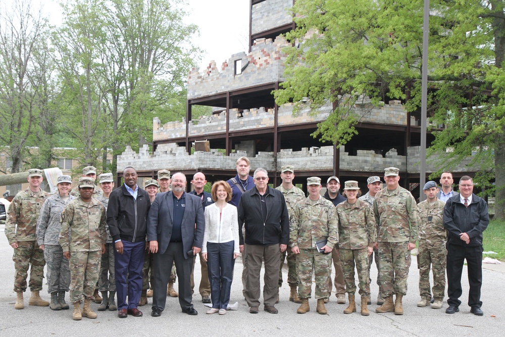 Distinguished Visitors tour Muscatatuk Urban Training Center during Guardian Response 17