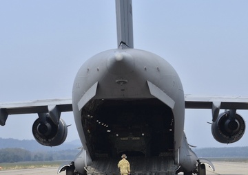2CR conducts Joint Force Entry operations in Czech Republic