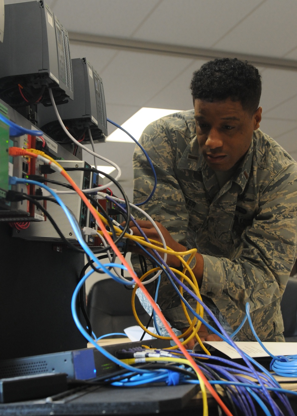 International Society of Automation mission partner trains Soldiers, airmen and civilians in cybersecurity