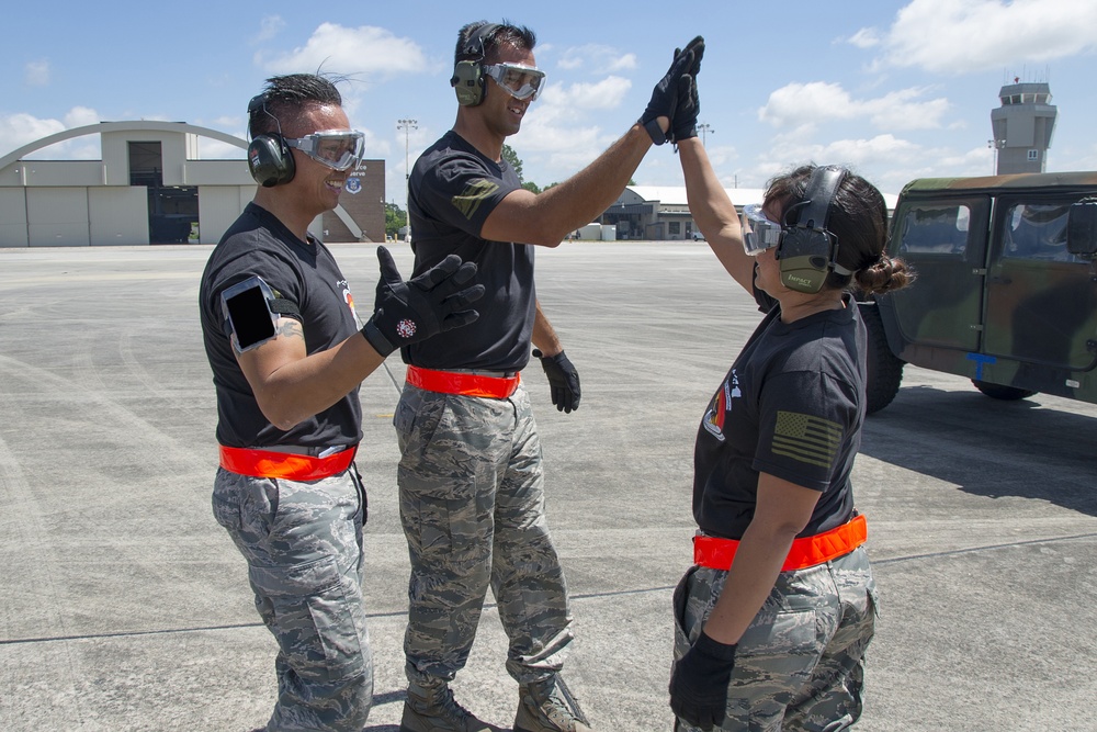 Hawaii Reservists compete in AFRC Port Dawg Challenge