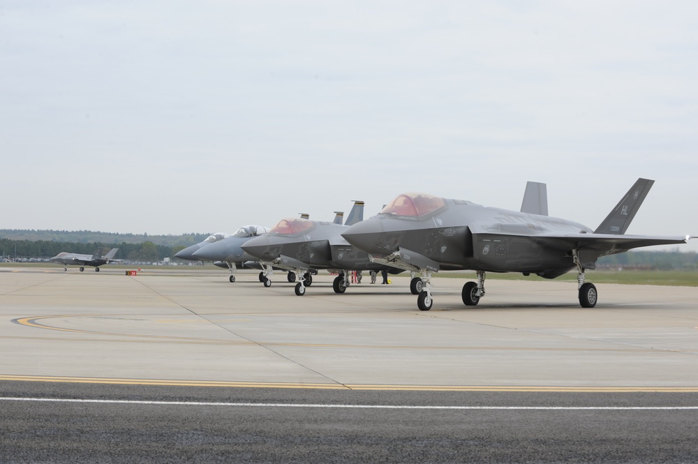 F-35A, F-15 train together during Lakenheath deployment