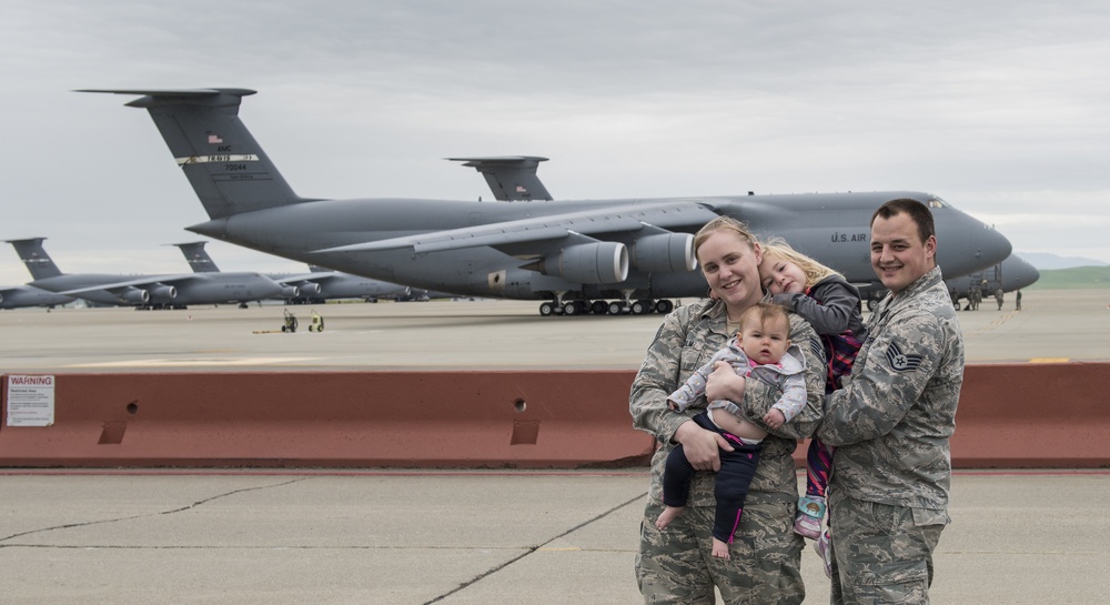 Month of the Military Child, Leidholm Family