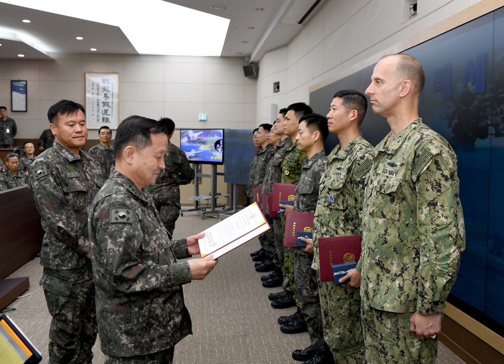 DVIDS - News - US Navy Korea Officers Honored for Impact to Naval ...