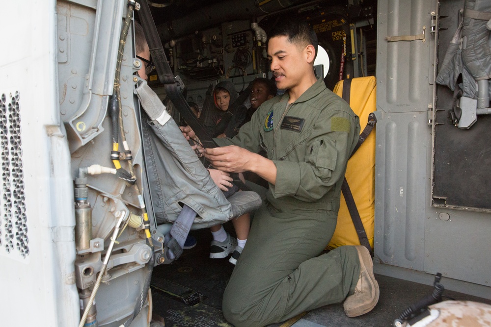 Elementary and middle school students visit SPMAGTF-CR-AF ACE static display