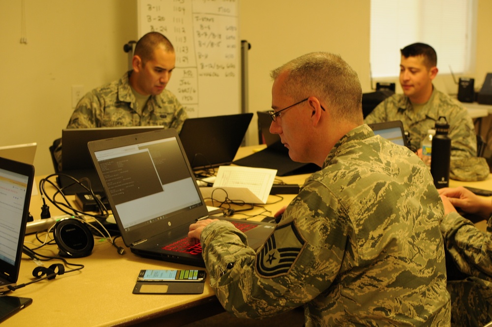 Texas National Guard Supports Cyber Shield 17