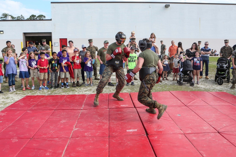 2nd Maintenance Battalion hosts family day