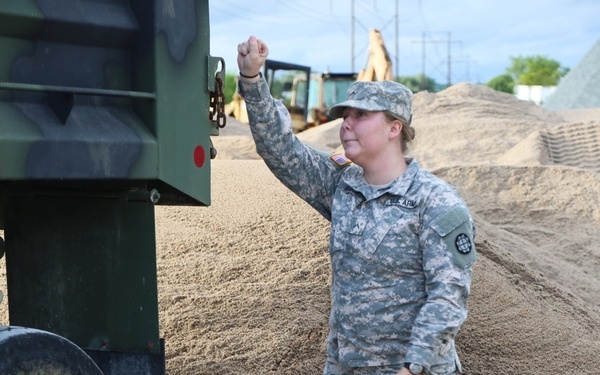 Missouri Guardsmen respond to flooding
