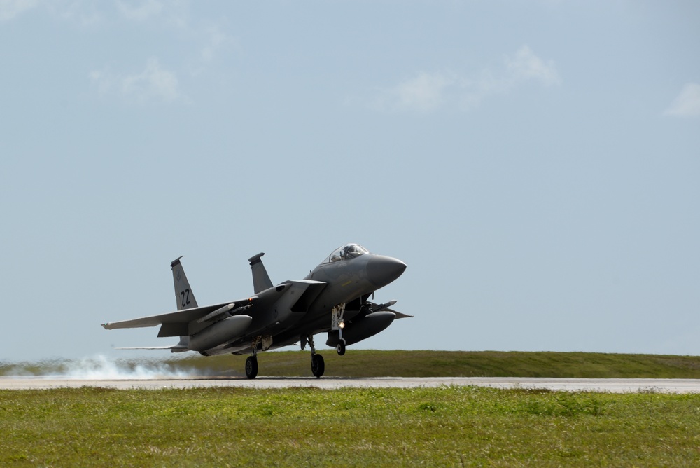 Royal Singapore, U.S. Air Forces strengthen ties through training