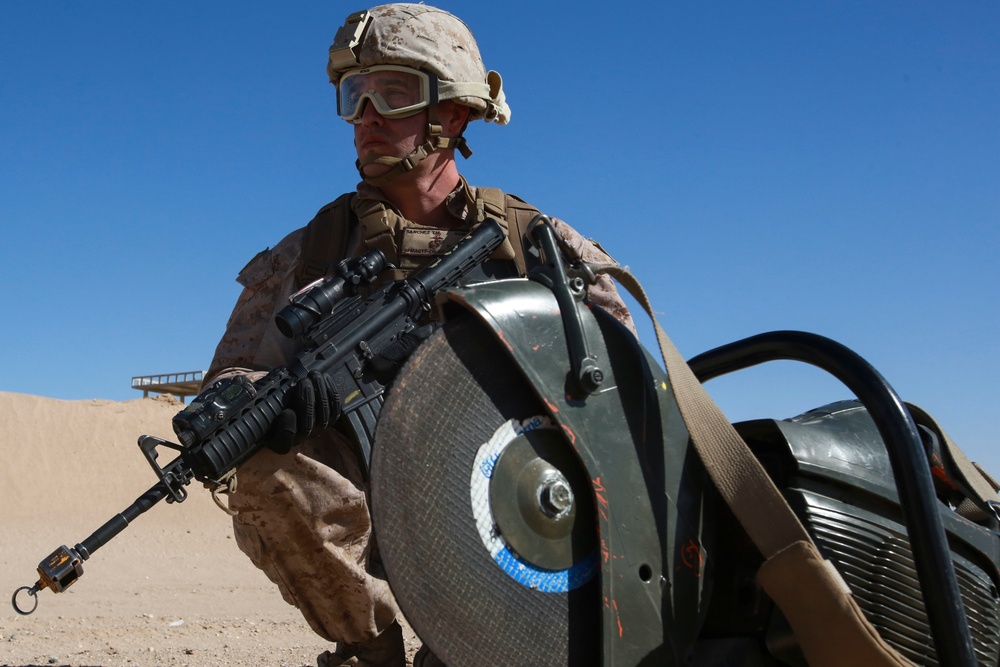 Never Leave A Marine Behind: SPMAGTF Marines conduct TRAP EX