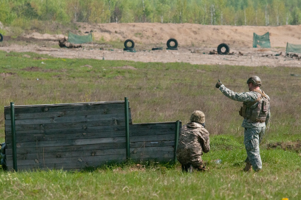 Ukrainian GP-25 Grenade Launcher Training