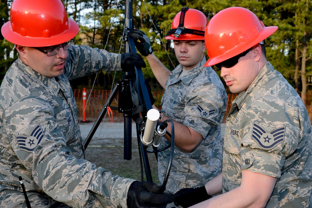 105th Airmen hone homeland response skills with Army counterparts