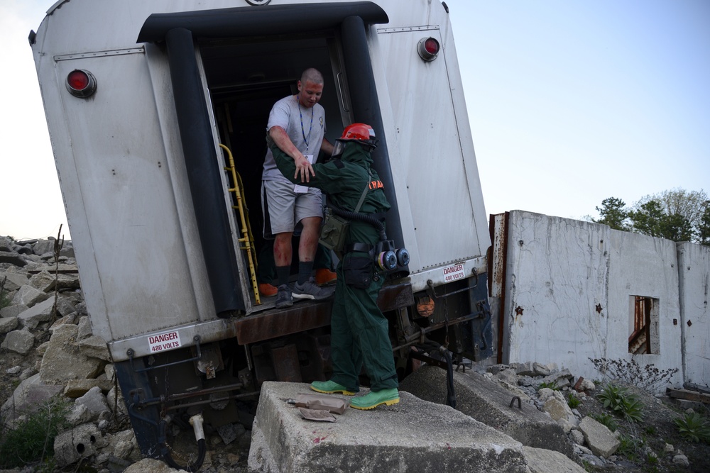 105th Airmen hone homeland response skills with Army counterparts