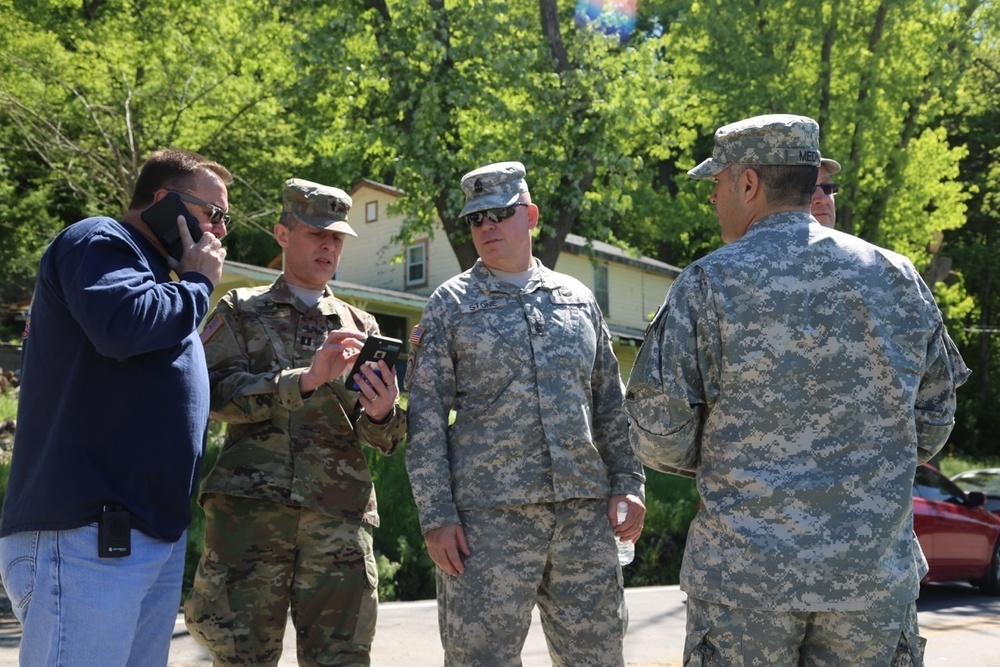 Missouri Guardsmen respond to flooding