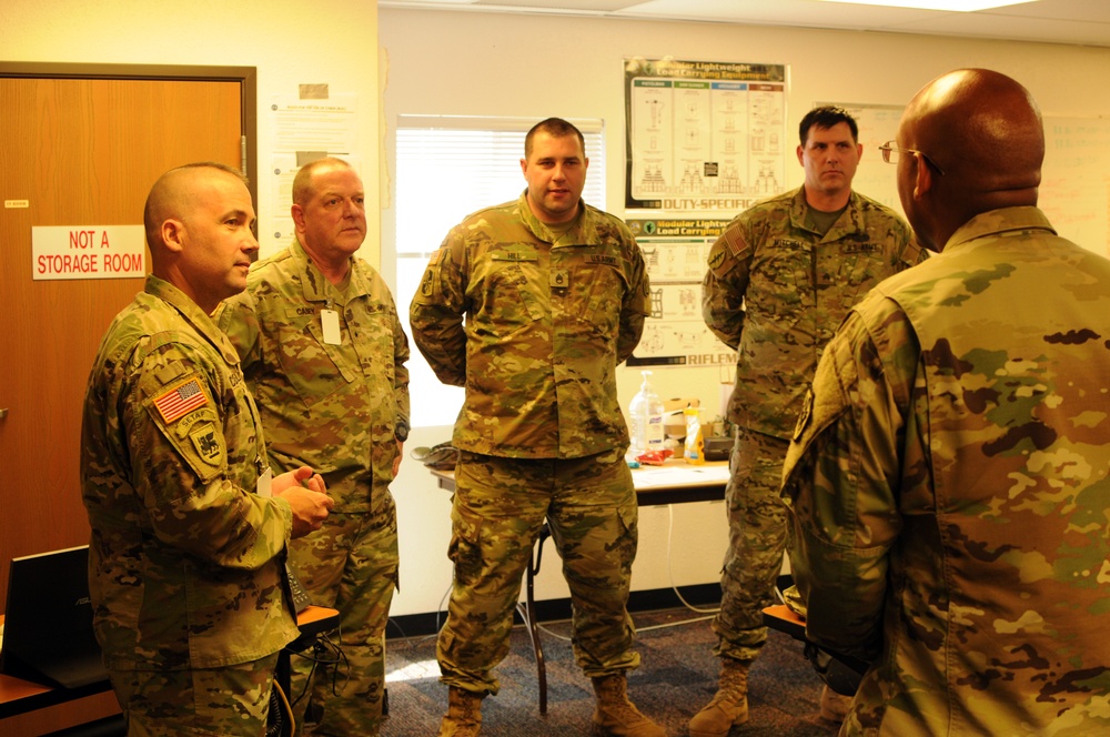 Maryland Guard Leaders Visit Cyber Shield 17