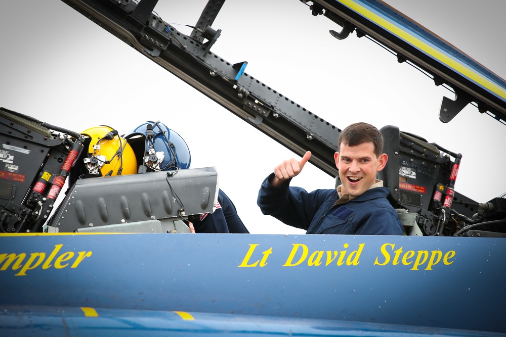 Blue Angels Dazzle Bossier City Key Influencers