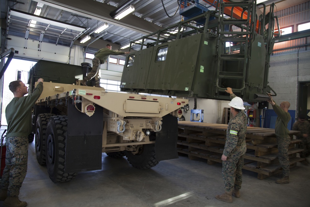 Hit the Road | STRATMOBEX Marines conduct convoy ops in Norway