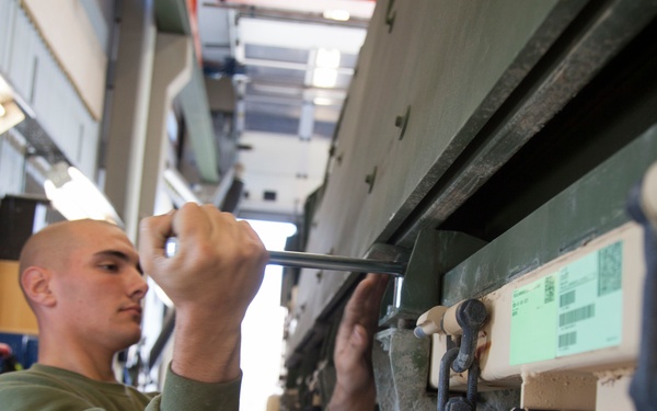 Hit the Road | STRATMOBEX Marines conduct convoy ops in Norway