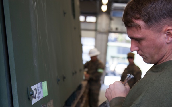 Hit the Road | STRATMOBEX Marines conduct convoy ops in Norway