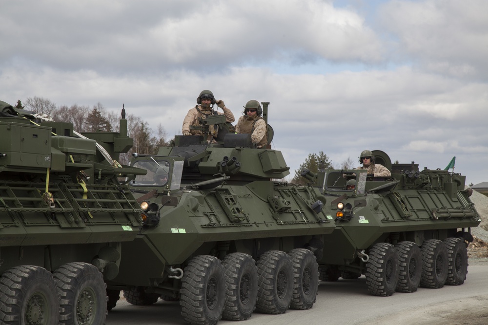 Hit the Road | STRATMOBEX Marines conduct convoy ops in Norway