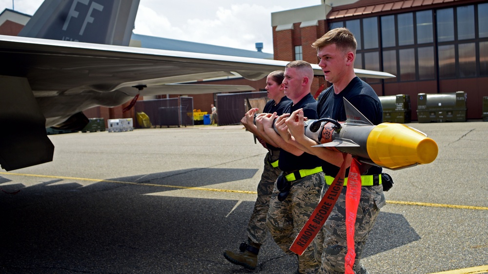 Weapons load competition honors fallen Airmen