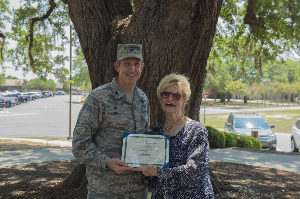 “Flying Tiger Oak” joins Live Oak Society