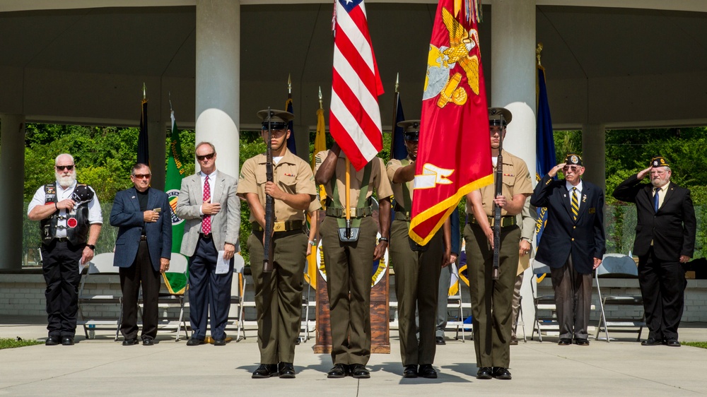 Veterans day little rock