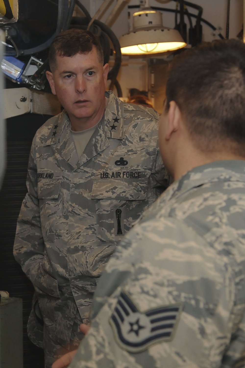 Maj. Gen. Kirkland visits Team Minot