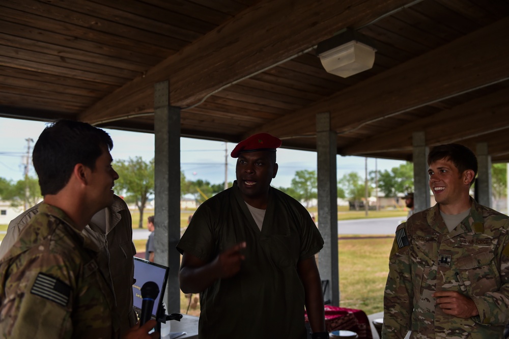 Students indulge in Palmetto Land culture during Raven Claw