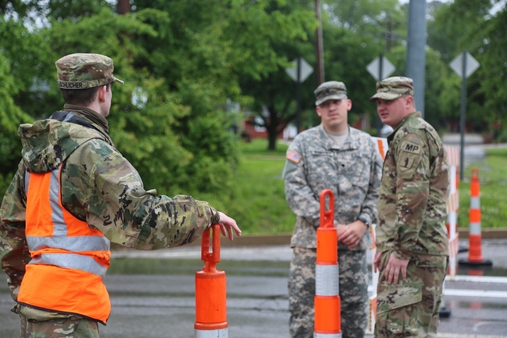 Missouri National Guard fights flood