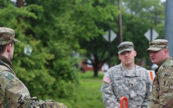Missouri National Guard fights flood