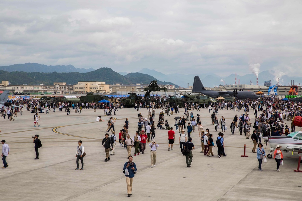 JMSDF - MCAS Iwakuni Friendship Day 2017