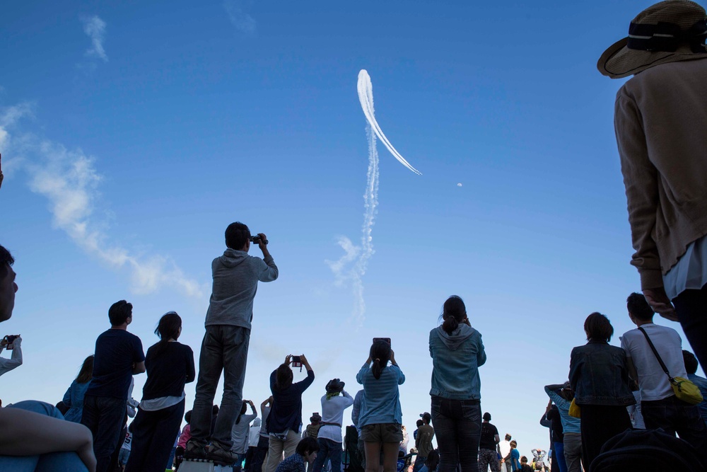 JMSDF - MCAS Iwakuni Friendship Day 2017