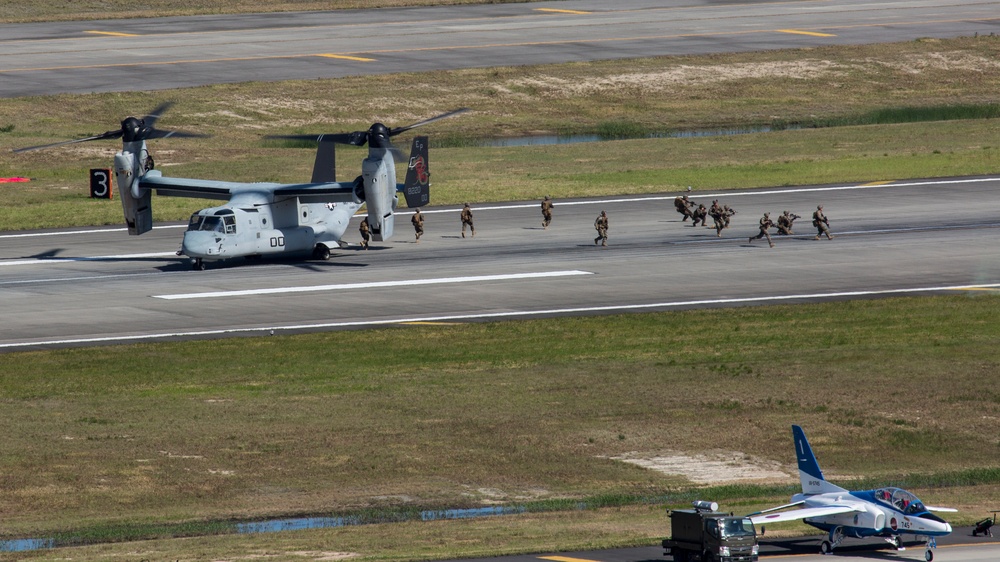 JMSDF - MCAS Iwakuni Friendship Day 2017