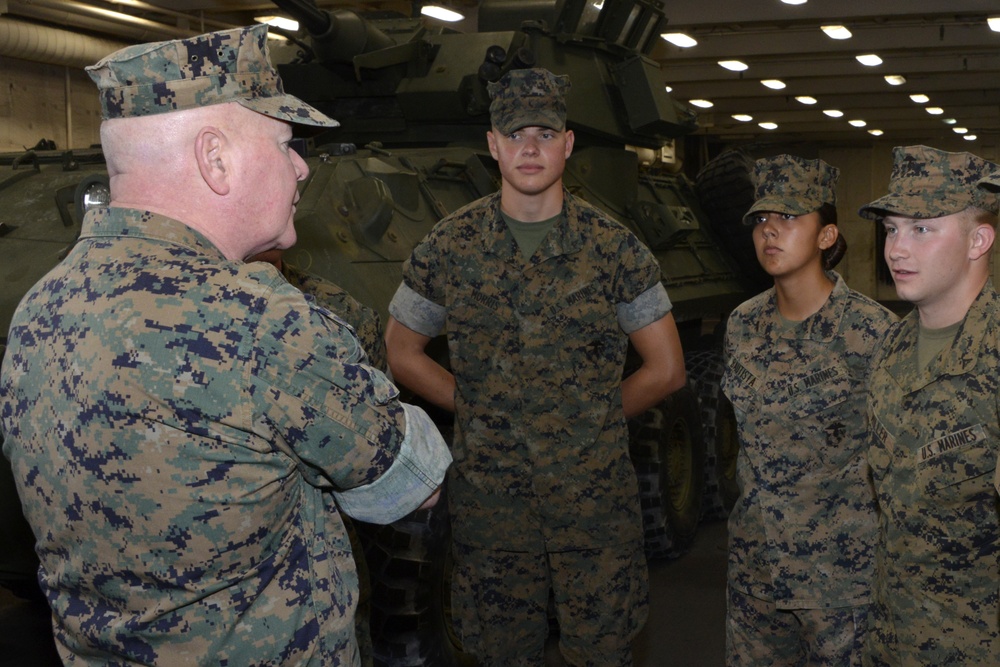 II MEF CG tours USS New York