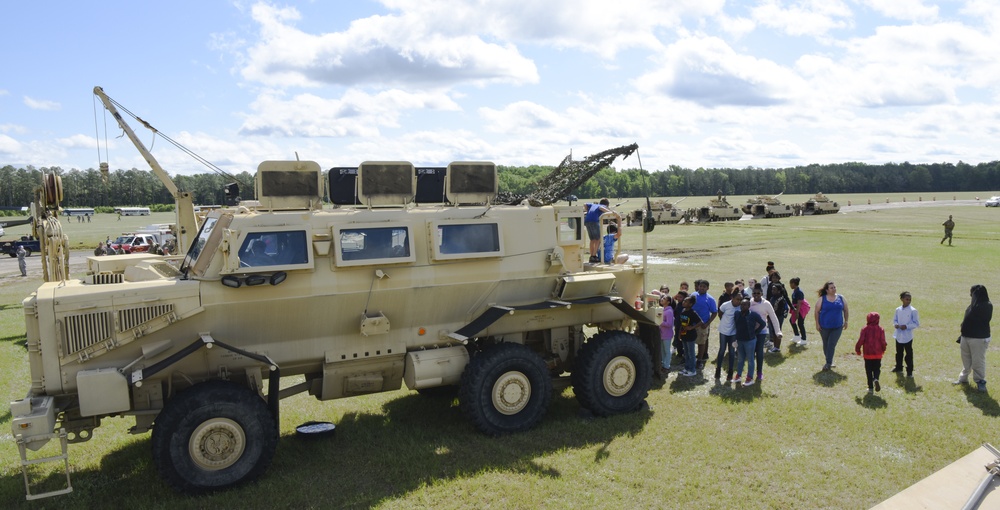 SC National Guard welcomes the community to the 2017 Air and Ground Expo