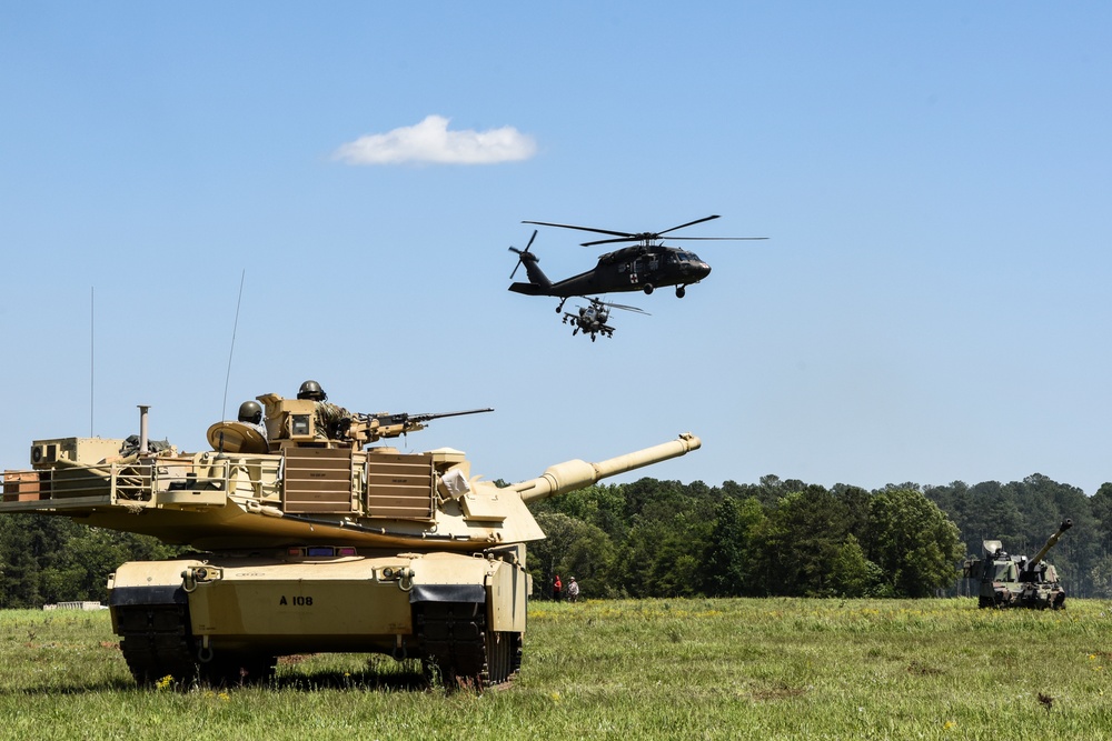 South Carolina National Guard hosts 2017 Air &amp; Ground Expo