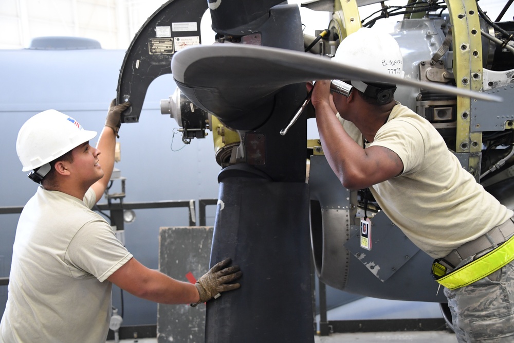 146th Airlift Wing C130J Maintenance
