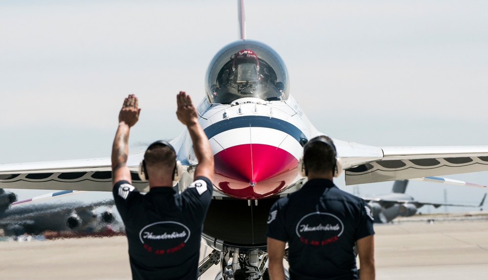 Wings Over Solano Air Expo