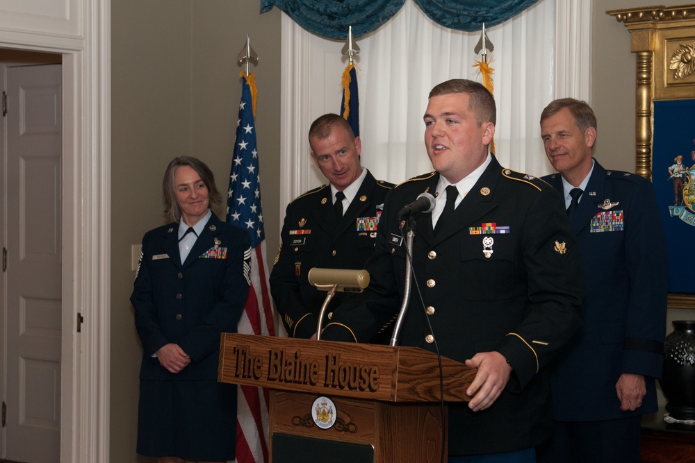 Ceremony Honors Exemplary National Guard Members