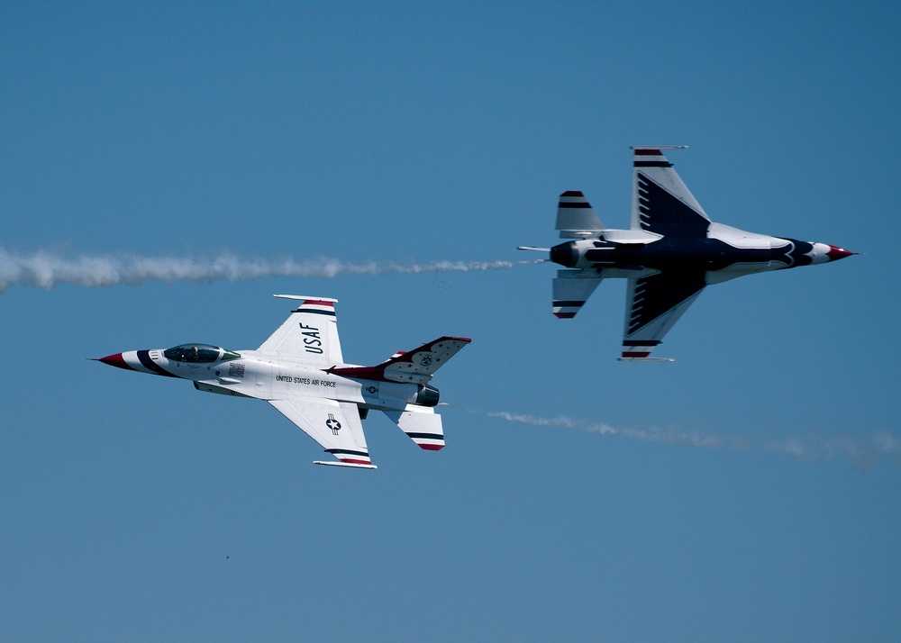 WINGS OVER SOLANO 2017 Travis Air Force Base, Calif