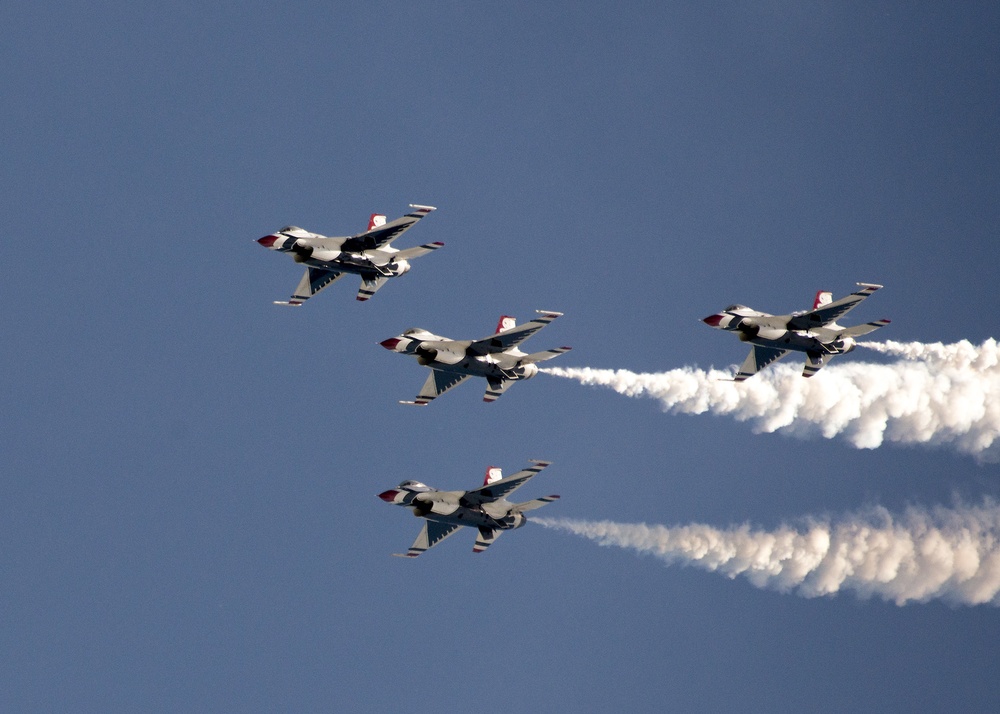 WINGS OVER SOLANO 2017 Travis Air Force Base, Calif
