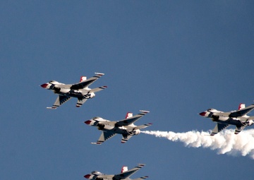 WINGS OVER SOLANO 2017 Travis Air Force Base, Calif