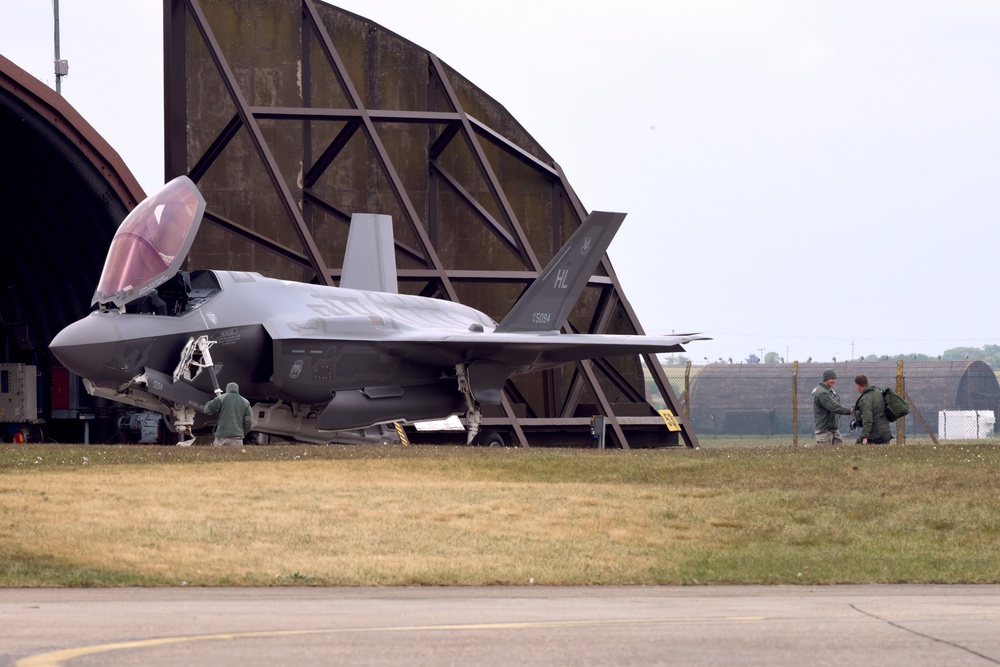 Lightning IIs complete successful European deployment