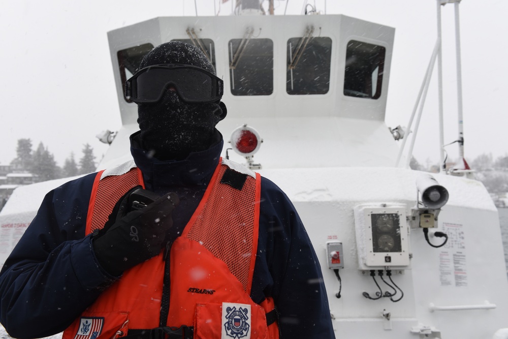 Coast Guard Cutter Swordfish crew underway in the Strait of Juan de Fuca, Wash.