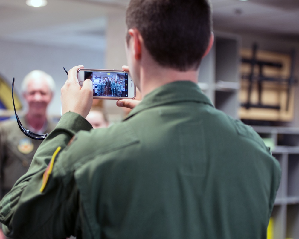 Sully Sullenberger Flies with Thunderbirds at Travis AFB