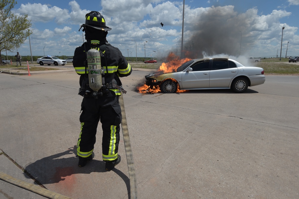 Spot news: vehicle fire