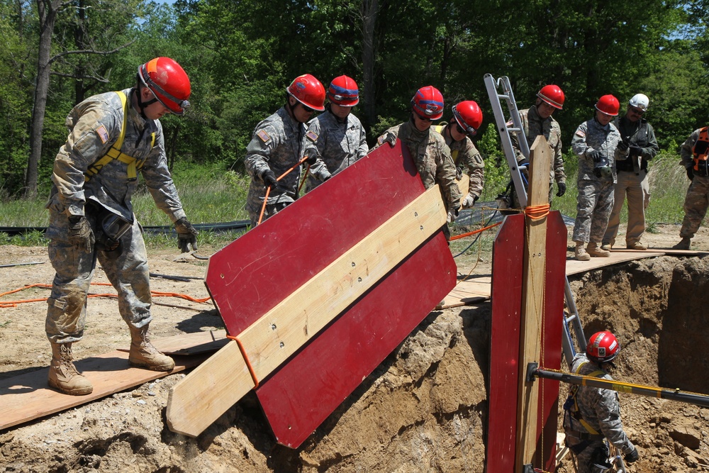 Trench Rescue at Guardian Response 17