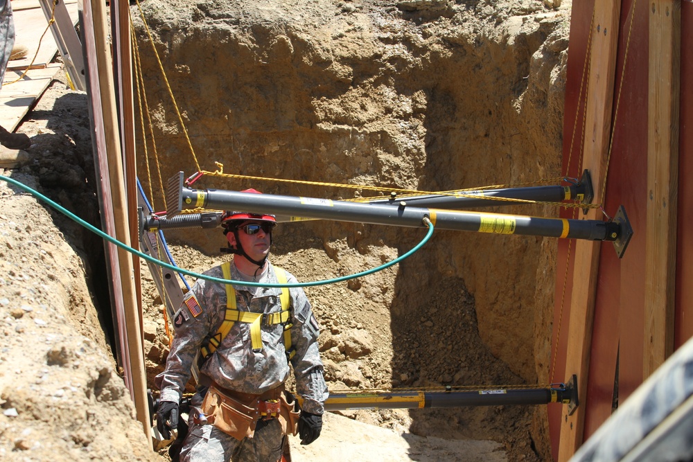 Trench Rescue at Guardian Response 17