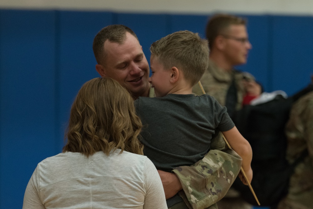 554th RED HORSE homecoming