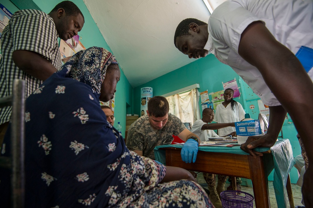 American, Chadian medical professionals partner to treat patients, hone skills